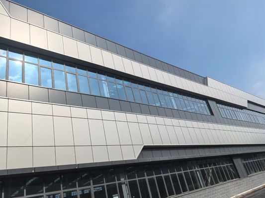 Σθεναρή και σταθερή ατσάλινη δομή αποθήκη για διανομή και αποθήκευση με προκατασκευασμένο σχεδιασμό